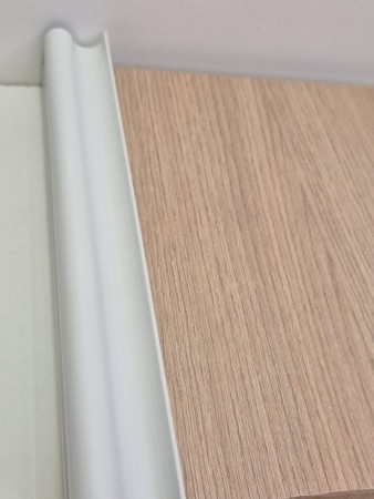 Lys eik med hvit tykk profil 0-125cm (pris pr dør) 