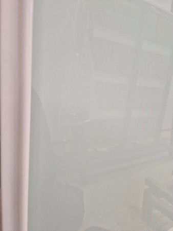 Grønt glass med hvit smal profil 220-270cm 3 dører (pris pr dør)