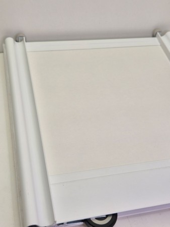 Hvit plate med hvit tykk profil 150-180cm (pris pr dør)