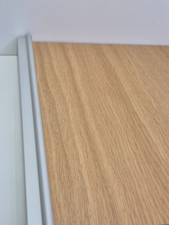 Eik med aluminium smal profil 180-220cm 3 dører (pris pr dør)