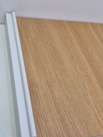 Eik med hvit smal profil 0-125cm (pris pr dør)